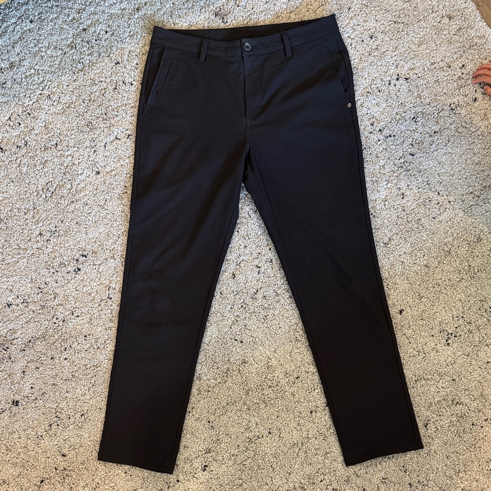 Vuori Men's Classic Black Dress Pants